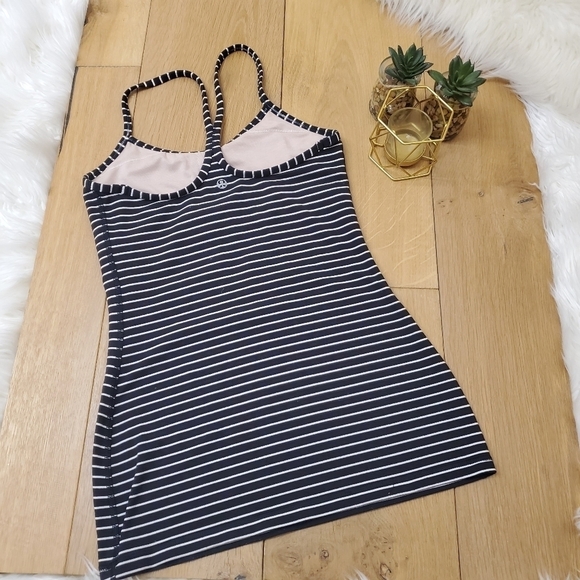Lululemon Parallel Stripe Power y Tank #1122 - Picture 1 of 6